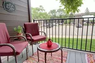 7401 W 101st St, Bloomington, MN 55438 - Photo 13