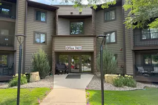 7401 W 101st St, Bloomington, MN 55438 - Photo 23