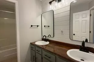 7401 W 101st St, Bloomington, MN 55438 - Photo 13