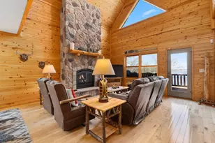 5586 White Pne Dr, Pequot Lakes, MN 56472 - Photo 13