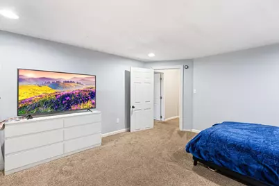 510 Wyoming Street E, Saint Paul, MN 55107 - Photo 17