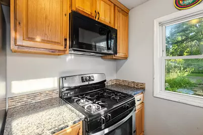 510 Wyoming Street E, Saint Paul, MN 55107 - Photo 13