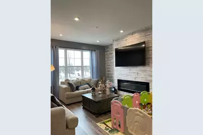 6504 Joliet Avenue S, Cottage Grove, MN 55016 - Photo 5