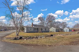 206 2nd St N, Bayport, MN 55003 - Photo 41