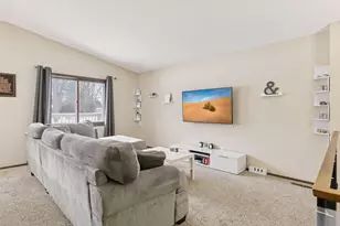 4487 Churchill St, Shoreview, MN 55126 - Photo 3