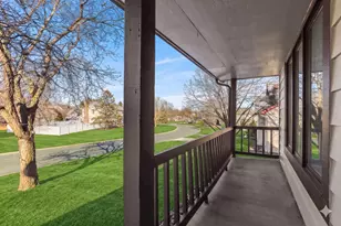 12525 Pinehurst Dr, Burnsville, MN 55337 - Photo 3