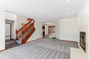 12525 Pinehurst Dr, Burnsville, MN 55337 - Photo 5