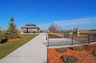 8139 Oakview Ln N, Maple Grove, MN 55369 - Photo 21