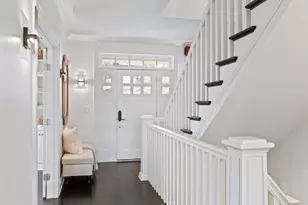 5121 Mirror Lakes Dr, Edina, MN 55436 - Photo 5