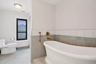 1201 Yale Pl, Minneapolis, MN 55403 - Photo 39