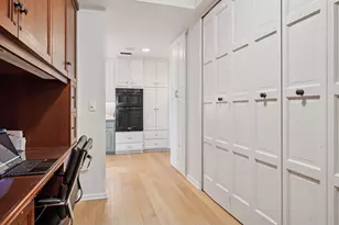 1201 Yale Pl, Minneapolis, MN 55403 - Photo 31