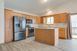 4743 Harvest Dr S, Fargo, ND 58104 - Photo 9