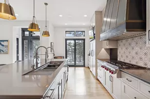 373 Park St E, Wayzata, MN 55391 - Photo 13