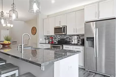 11543 81st Place N, Maple Grove, MN 55369 - Photo 5