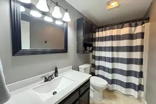 402 E 14th St, Fergus Falls, MN 56537 - Photo 29