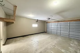 402 E 14th St, Fergus Falls, MN 56537 - Photo 35