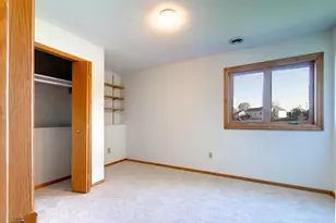 564 Monnens Ave, Shakopee, MN 55379 - Photo 15