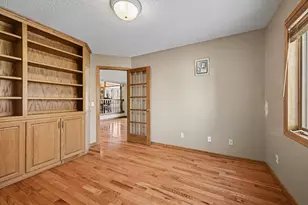 7087 Wellington Ln N, Maple Grove, MN 55369 - Photo 13