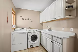 7087 Wellington Ln N, Maple Grove, MN 55369 - Photo 15