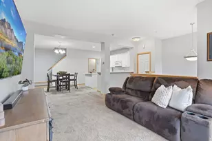 13848 52nd Ave N, Plymouth, MN 55446 - Photo 3