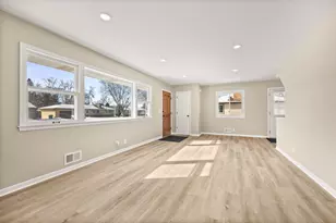 5808 Pearson Dr, Brooklyn Center, MN 55429 - Photo 15