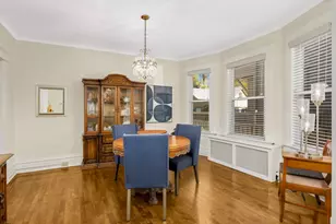 1069 Laurel Ave, Saint Paul, MN 55104 - Photo 9