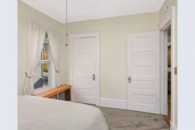 1069 Laurel Avenue, Saint Paul, MN 55104 - Photo 17