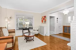 1069 Laurel Ave, Saint Paul, MN 55104 - Photo 7