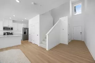 184 HUNTINGTON DR, Waconia, MN 55387 - Photo 9