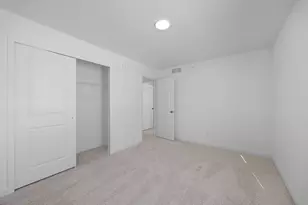 184 HUNTINGTON DR, Waconia, MN 55387 - Photo 19