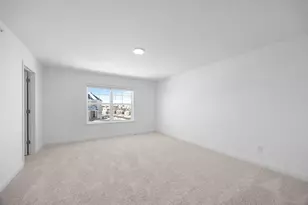 184 HUNTINGTON DR, Waconia, MN 55387 - Photo 13