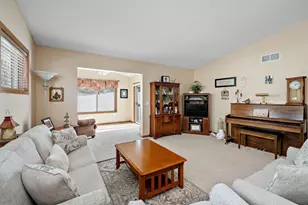 517 Buffalo Run Rd, Buffalo, MN 55313 - Photo 9