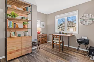 12645 Sherwood Pl, Minnetonka, MN 55305 - Photo 5