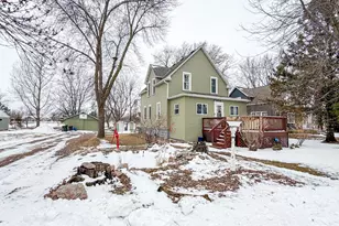 104 S Nicollet St, Winthrop, MN 55396 - Photo 1