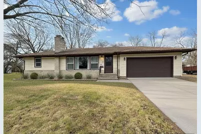 810 57th Avenue N, Brooklyn Center, MN 55430 - Photo 1