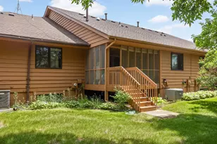 14589 Embassy Ave, Apple Valley, MN 55124 - Photo 25
