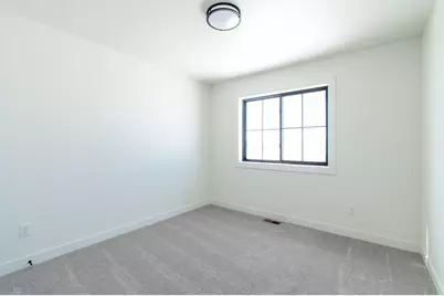 3724 27th Street S, Moorhead, MN 56560 - Photo 33