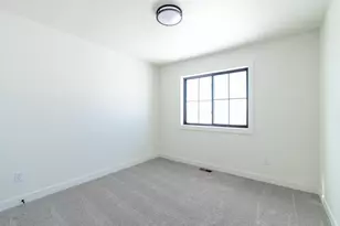 3724 27th St S, Moorhead, MN 56560 - Photo 33