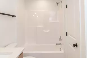 3724 27th St S, Moorhead, MN 56560 - Photo 25