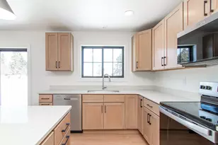 3724 27th St S, Moorhead, MN 56560 - Photo 9