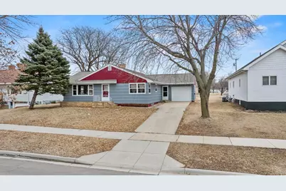 507 Oscar Avenue N, Canby, MN 56220 - Photo 1