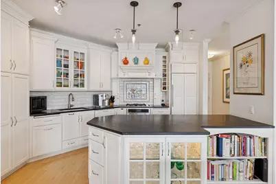 700 Grand Avenue #204, Saint Paul, MN 55105 - Photo 11