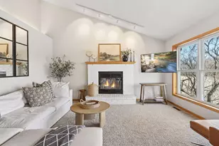 5220 Yorktown Ln N, Plymouth, MN 55442 - Photo 19