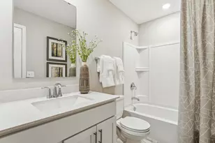 3085 Hemlock St, Little Canada, MN 55117 - Photo 17