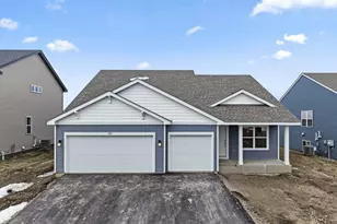142 Ridgeview Ln, Elko New Market, MN 55020 - Photo 1
