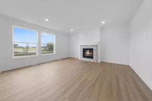 7601 Norway Ln, Lino Lakes, MN 55014 - Photo 7