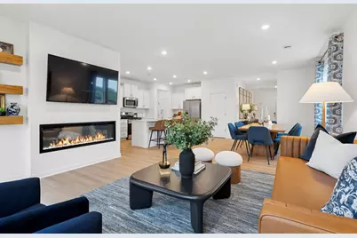 10748 Henslowe Avenue S, Cottage Grove, MN 55016 - Photo 7