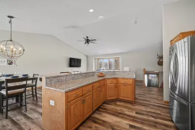 17330 Killarney Avenue, Prior Lake, MN 55372 - Photo 7