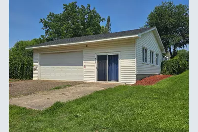 508 Oak Avenue SW, Montgomery, MN 56069 - Photo 31