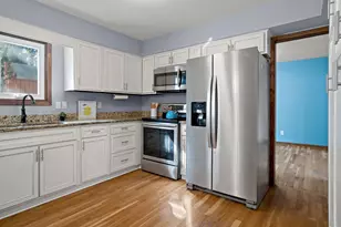 1701 W 138th St, Burnsville, MN 55337 - Photo 5